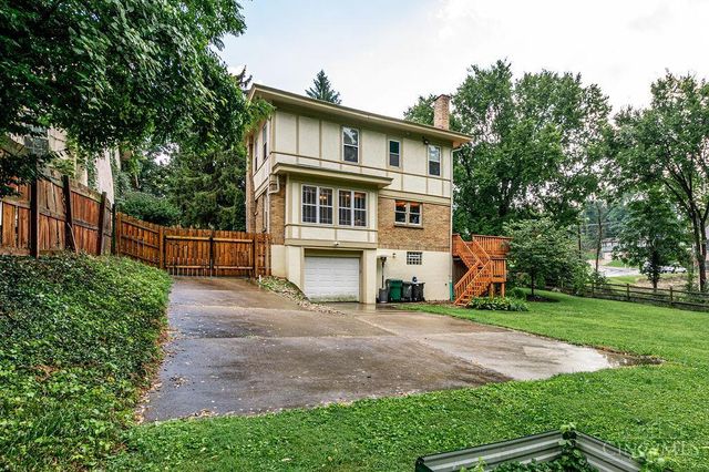 620 Greenwood Avenue, Cincinnati, OH 45229