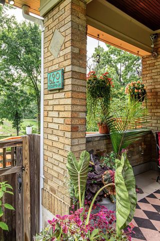 620 Greenwood Avenue, Cincinnati, OH 45229