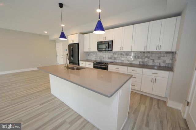 1851 GERMANTOWN AVE, Philadelphia, PA 19122