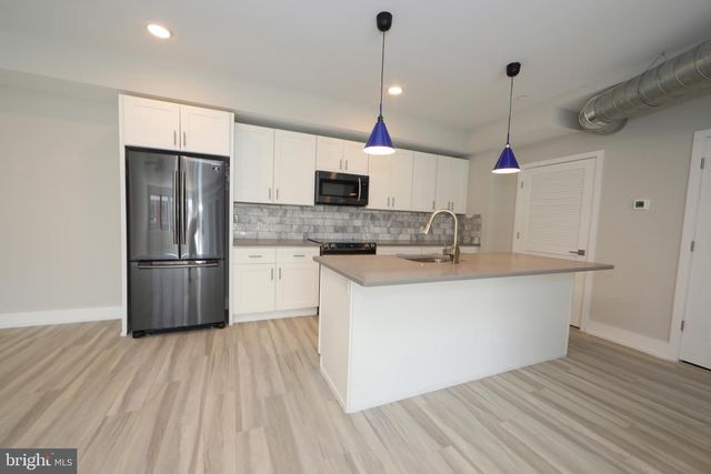 1851 GERMANTOWN AVE, Philadelphia, PA 19122