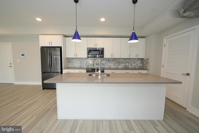 1851 GERMANTOWN AVE, Philadelphia, PA 19122