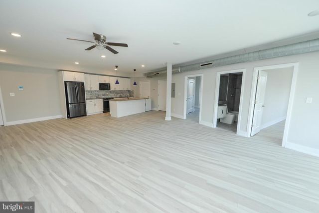 1851 GERMANTOWN AVE, Philadelphia, PA 19122