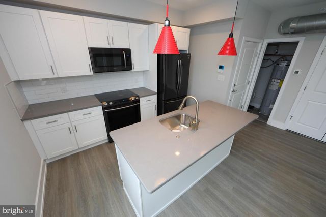 1851 GERMANTOWN AVE, Philadelphia, PA 19122