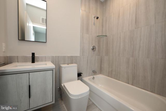 1851 GERMANTOWN AVE, Philadelphia, PA 19122