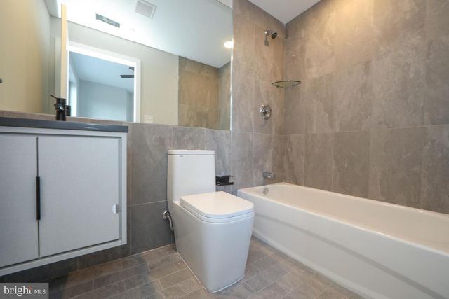 1851 GERMANTOWN AVE, Philadelphia, PA 19122