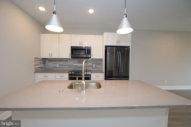 1851 GERMANTOWN AVE, Philadelphia, PA 19122