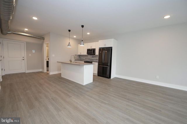 1851 GERMANTOWN AVE, Philadelphia, PA 19122