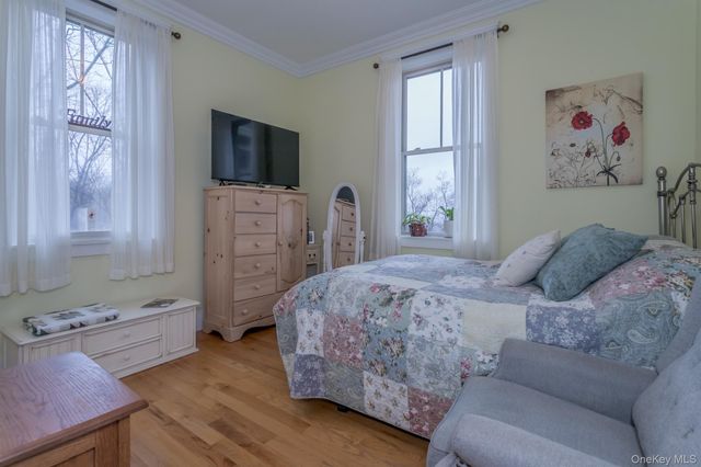 1 Peck Ridge Road, Warwick, NY 10990