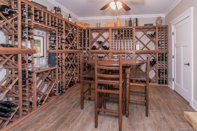 1 Peck Ridge Road, Warwick, NY 10990