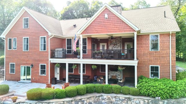 1 Peck Ridge Road, Warwick, NY 10990