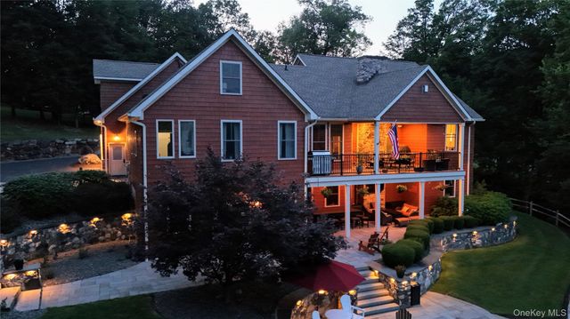 1 Peck Ridge Road, Warwick, NY 10990