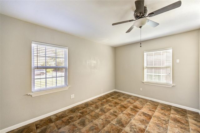 6729 Barney Road, Houston, TX 77092