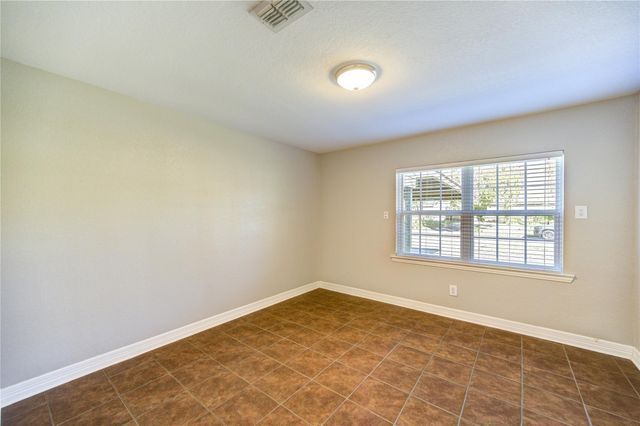 6729 Barney Road, Houston, TX 77092