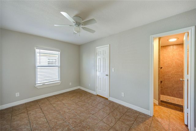 6729 Barney Road, Houston, TX 77092