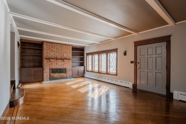 3 Monmouth Avenue, Rumson, NJ 07760