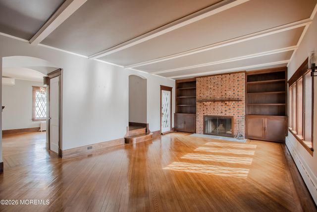 3 Monmouth Avenue, Rumson, NJ 07760