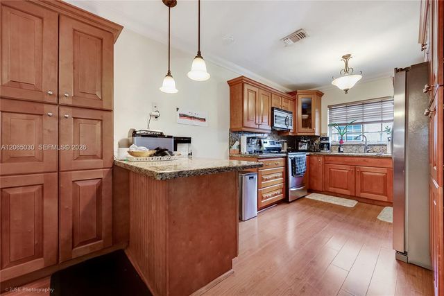 4477 SW 15th Ter 1, Miami, FL 33134