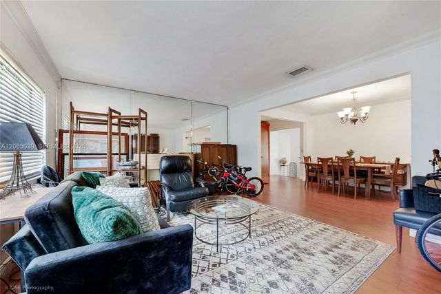 4477 SW 15th Ter 1, Miami, FL 33134
