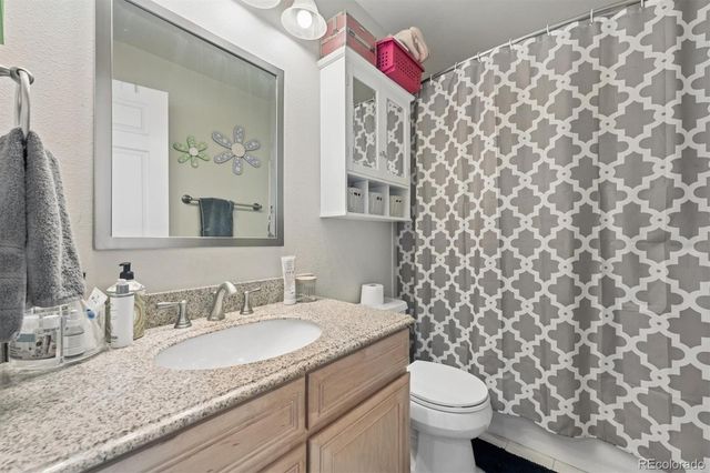 5796 S Yakima Way, Aurora, CO 80015