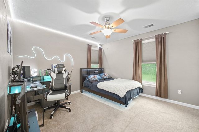 133 Hay Ln, Murrysville, PA 15668