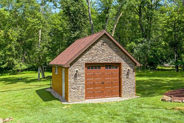 133 Hay Ln, Murrysville, PA 15668