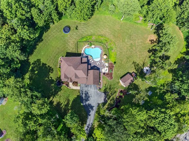 133 Hay Ln, Murrysville, PA 15668