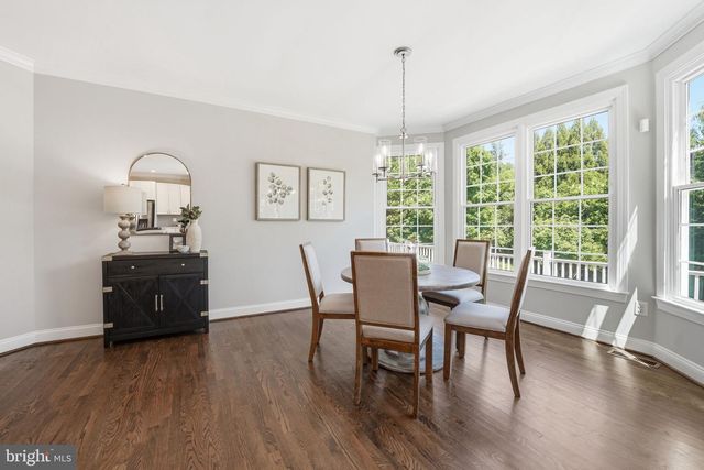 1405 WOODHURST BLVD, Mclean, VA 22102