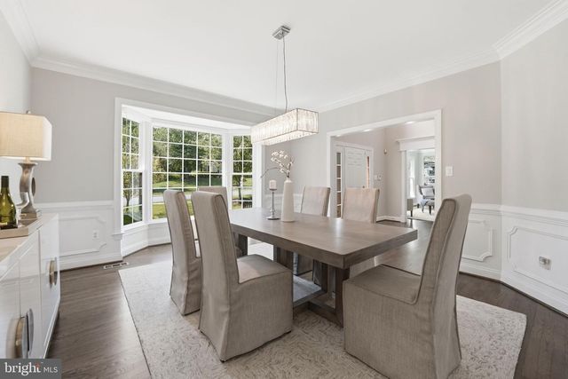 1405 WOODHURST BLVD, Mclean, VA 22102