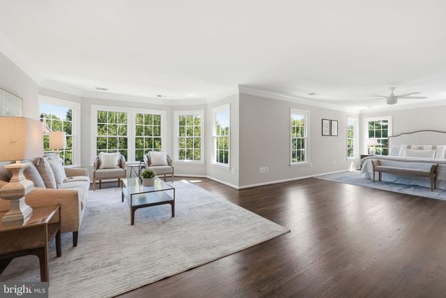 1405 WOODHURST BLVD, Mclean, VA 22102