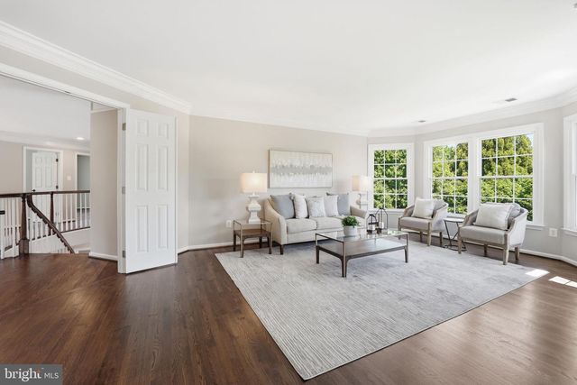 1405 WOODHURST BLVD, Mclean, VA 22102
