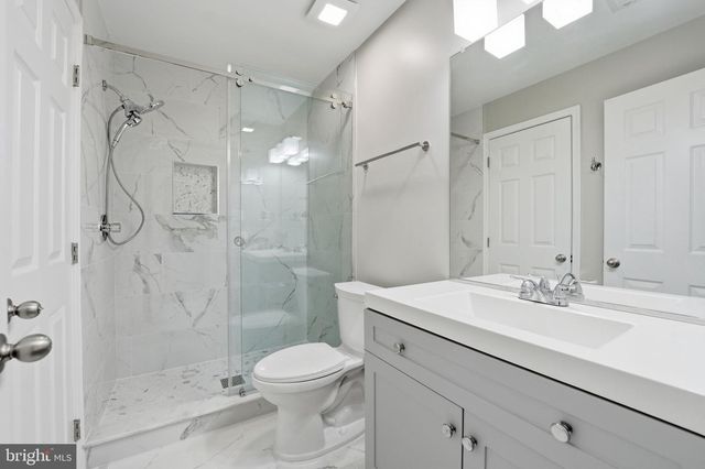 1405 WOODHURST BLVD, Mclean, VA 22102
