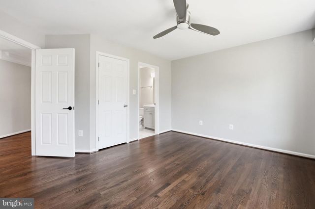 1405 WOODHURST BLVD, Mclean, VA 22102