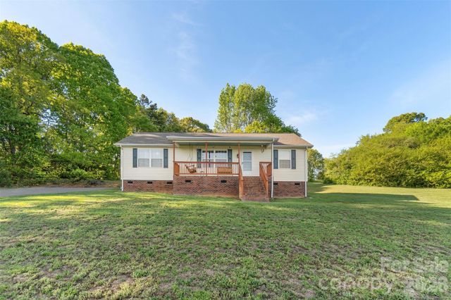 37445 Midway Road, Norwood, NC 28128