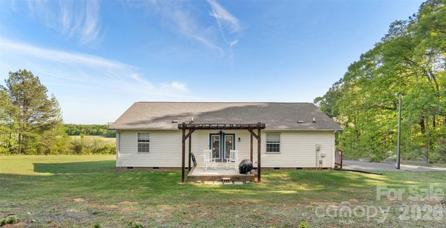 37445 Midway Road, Norwood, NC 28128
