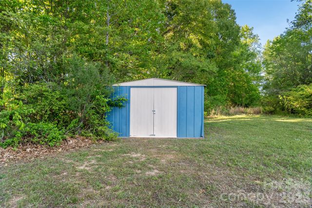 37445 Midway Road, Norwood, NC 28128