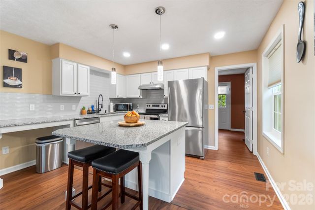 37445 Midway Road, Norwood, NC 28128