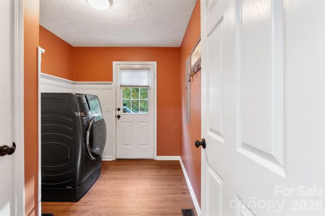 37445 Midway Road, Norwood, NC 28128