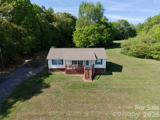 37445 Midway Road, Norwood, NC 28128