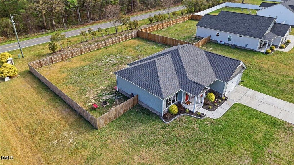 3046 Marion Heights Drive, Kinston, NC 28504