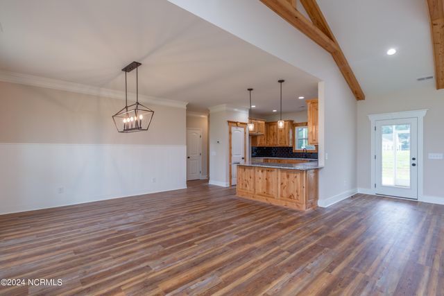 30 Cabin Crk Lane, Clinton, NC 28328