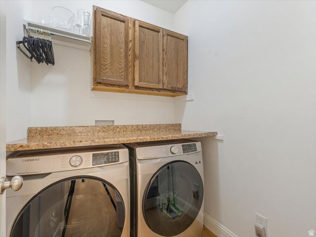 6709 W DESERT LILY CIR, Herriman, UT 84096