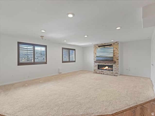 6709 W DESERT LILY CIR, Herriman, UT 84096