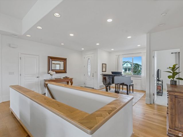 6709 W DESERT LILY CIR, Herriman, UT 84096