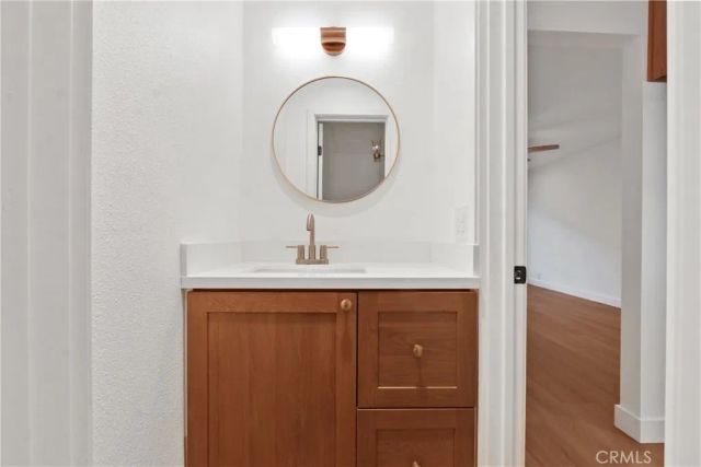 655 W 6th A, Tustin, CA 92780