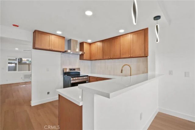 655 W 6th A, Tustin, CA 92780