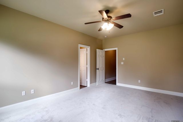 41147 Hidden Cove Ave, Gonzales, LA 70737