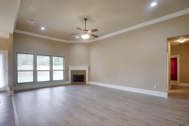 41147 Hidden Cove Ave, Gonzales, LA 70737