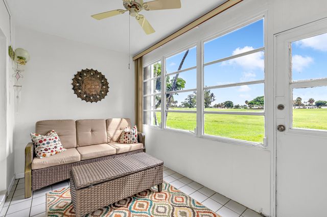7797 GOLF CIR Drive J 110, Margate, FL 33063