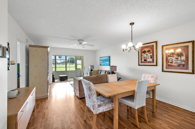 7797 GOLF CIR Drive J 110, Margate, FL 33063