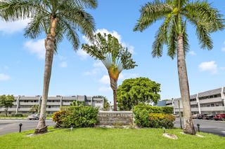 7797 GOLF CIR Drive J 110, Margate, FL 33063